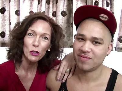 Die Brust-Sache über gratis pornofilme mit reifen frauen Webcams! Video (Tia Monae)